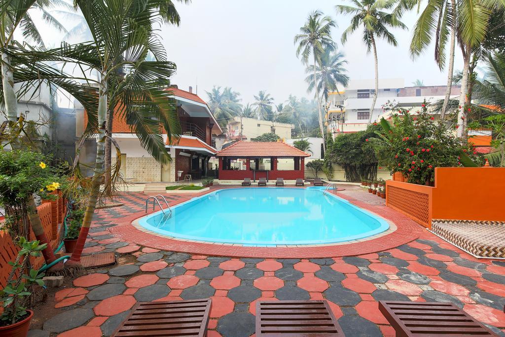 Treebo Moonlight Hotel Thiruvananthapuram Luaran gambar